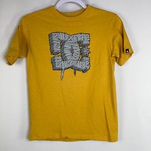 DC Mens Small Short Sleeve Graphic T-Shirt